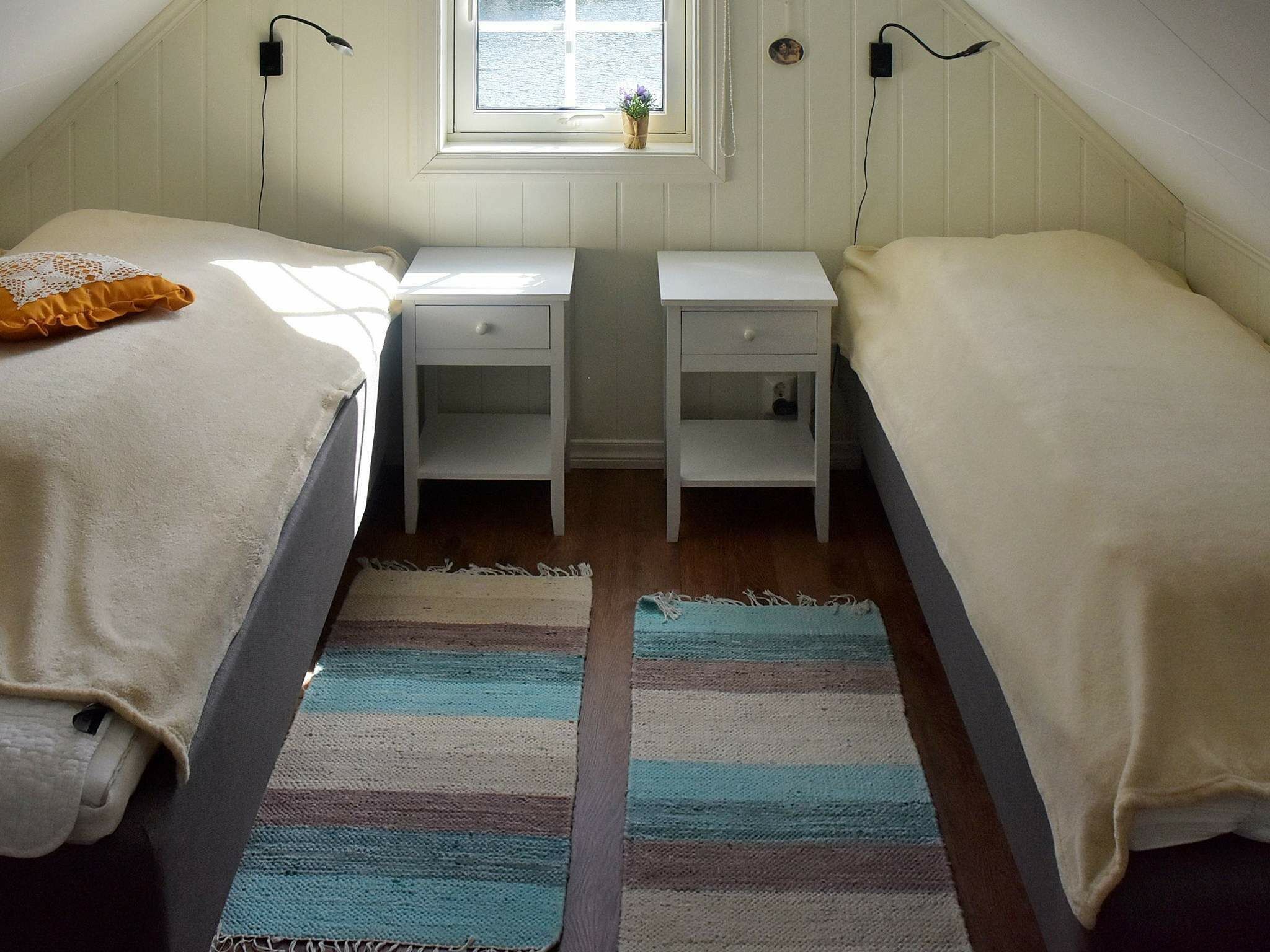 3 bedrooms, individually furnished