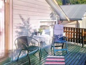 House | Outdoor dining
