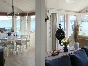 Dining - Holiday Home in Rørvik (Nærøysund)
