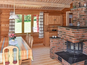 House | Dining