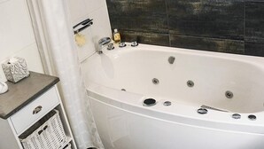Shower - Holiday Home in Henån (Henån)