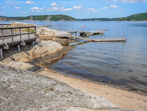 Beach - Holiday Home in Henån (Henån)