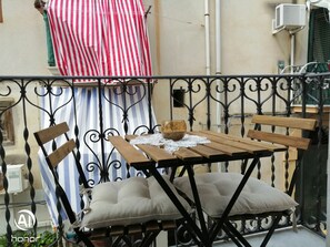 Outdoor dining - Casa Dei Normanni-Apt Ruggero quiet and nearby the beach (Cefalù)