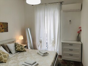 1 bedroom, iron/ironing board, WiFi, bed sheets - Casa Dei Normanni-Apt Ruggero quiet and nearby the beach (Cefalù)