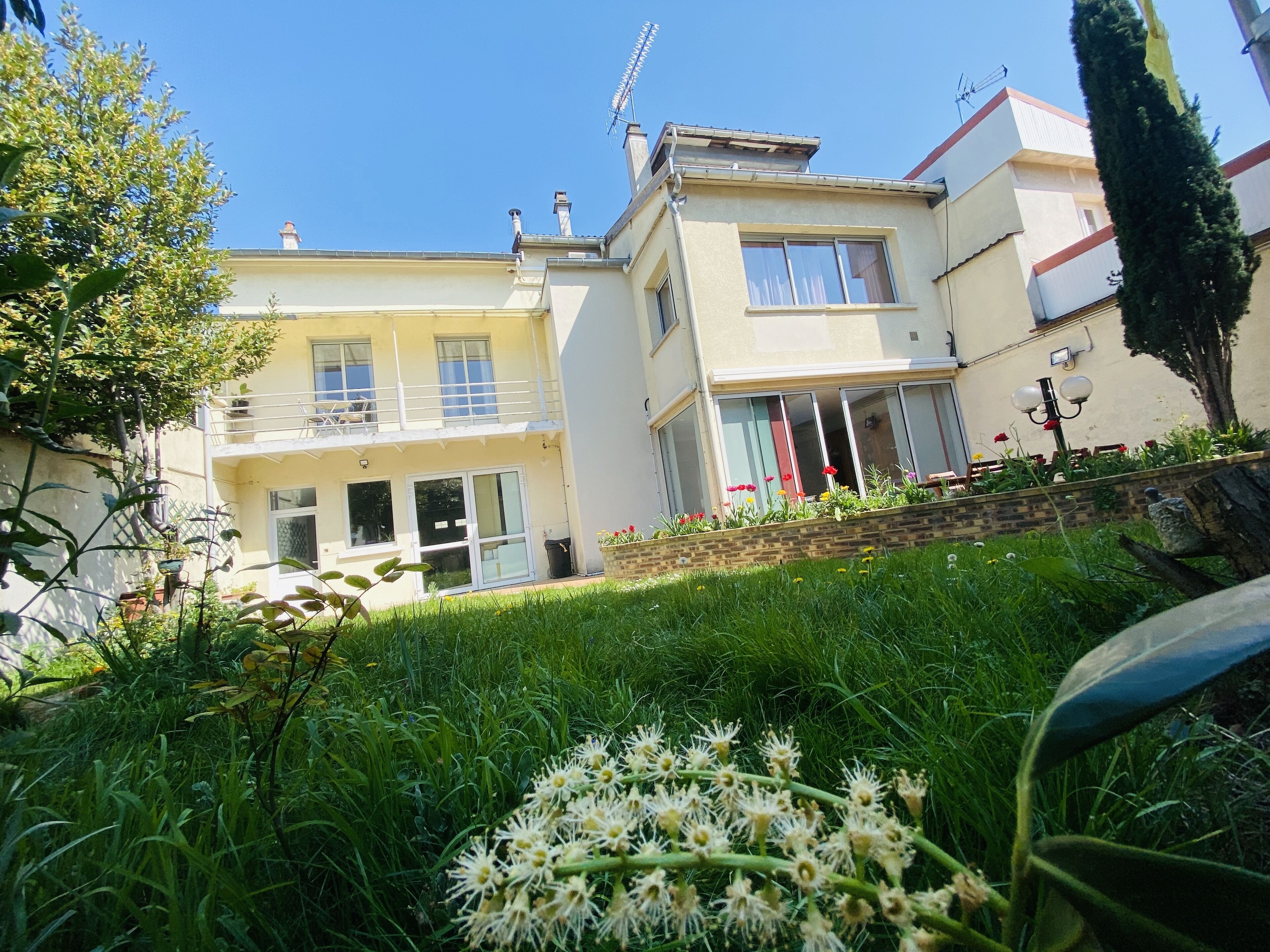 Photo - Reims Sherpa Guest House