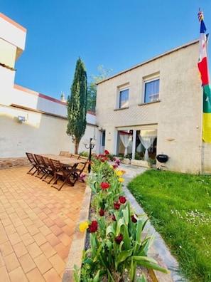 Exterior - Reims Sherpa Guest House (Reims)