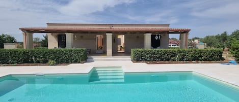 Alberca al aire libre