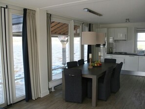 Tempat makan