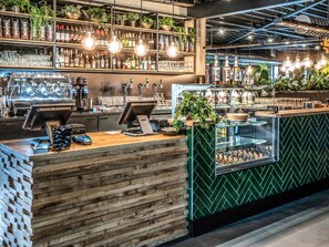 Bungalow | Dining - Water Lodge in Schaijk by the Waterside (Schaijk)