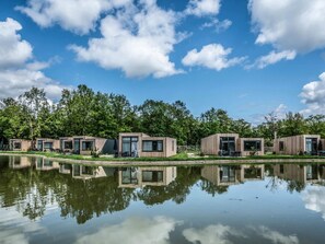 Bungalow | Exterior - Water Lodge in Schaijk by the Waterside (Schaijk)