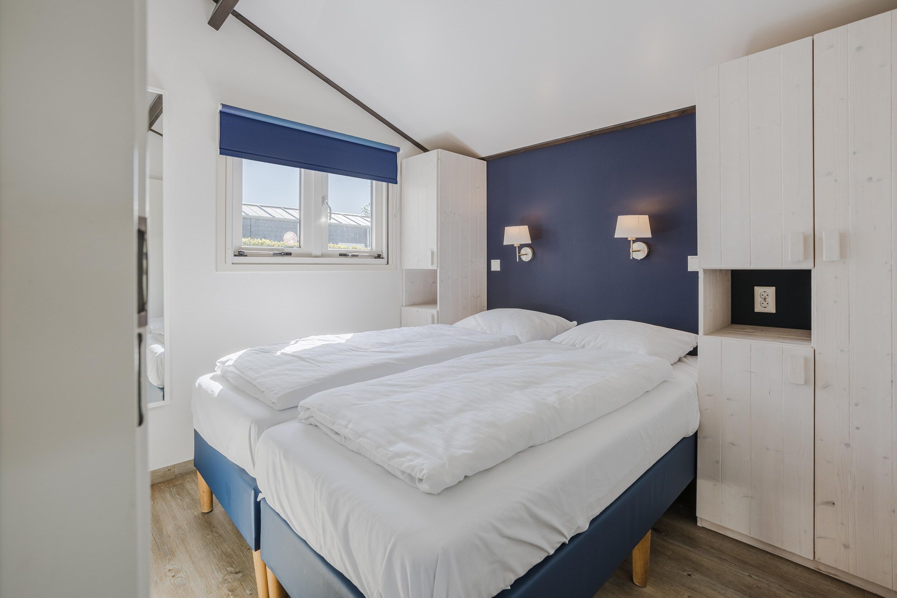 House | 2 bedrooms, bed sheets