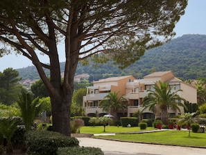 Apartment | Exterior - Attractive Apartment With Dishwasher, in Cozy Coastal Town (Le Lavandou)