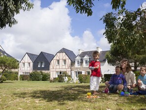 Exterior - Modern Apartment Near the Beginning of Golfde de Morbihan (Arzon)