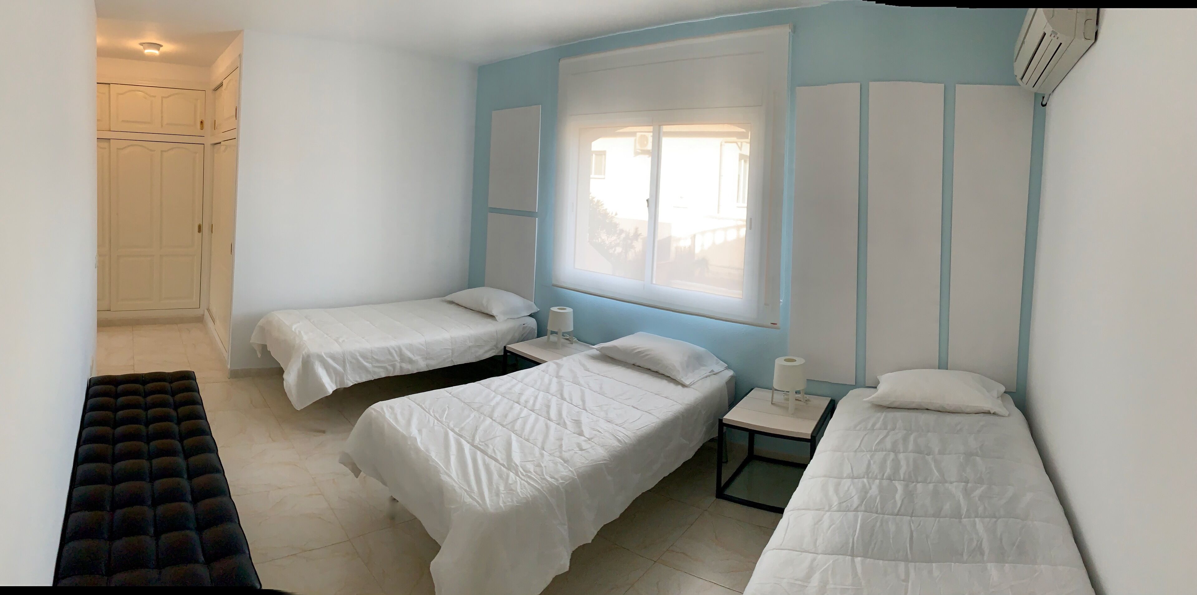 Magnificent modernist house with pool and zen area