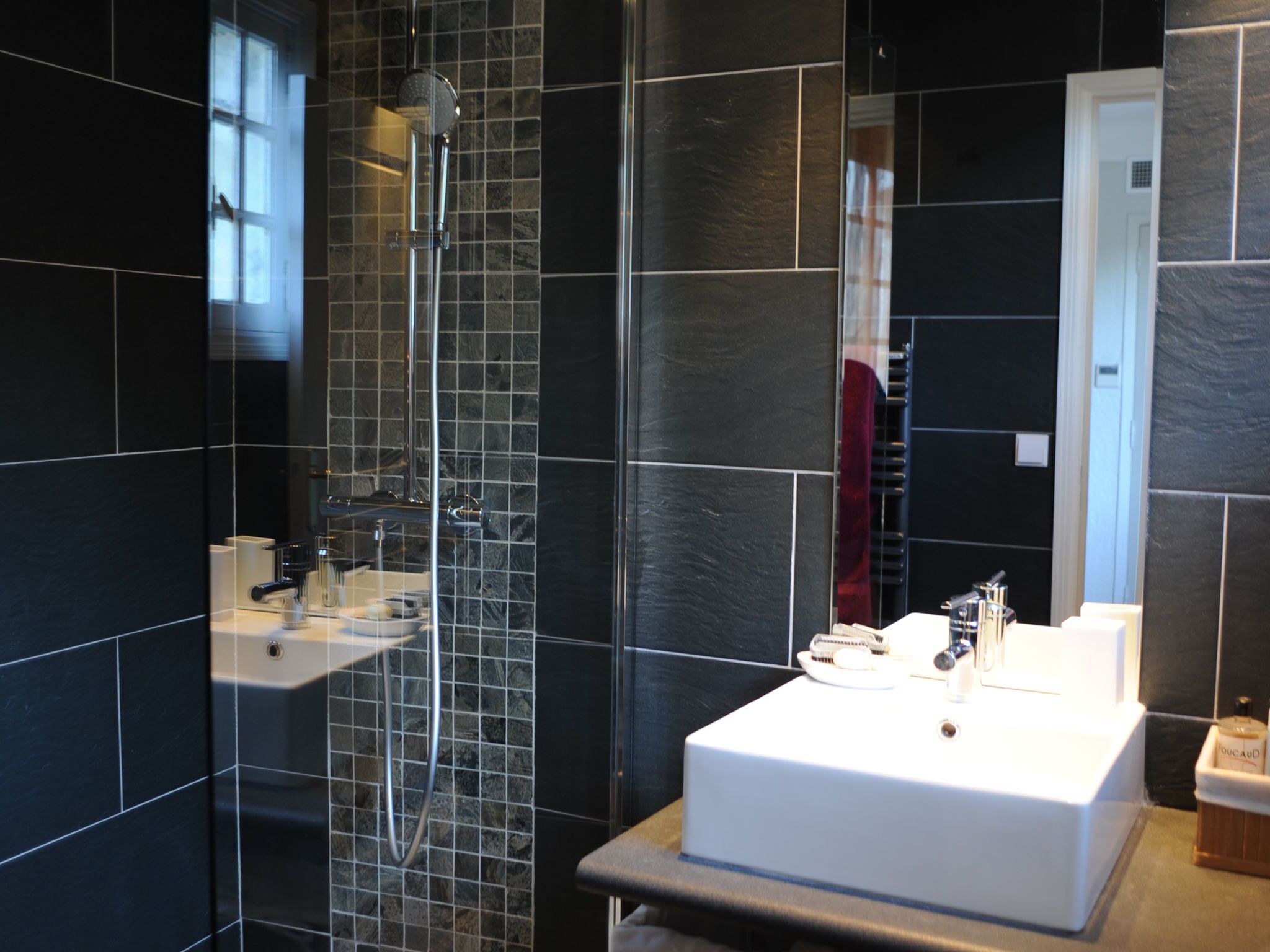 Villa | Bathroom | Bathtub, towels