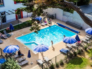Pool - Apartment in La Baule by the Beach (Pornichet)