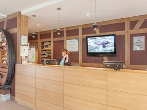 Reception - Charming Apartment in the Medieval Village of Eguisheim (Eguisheim)
