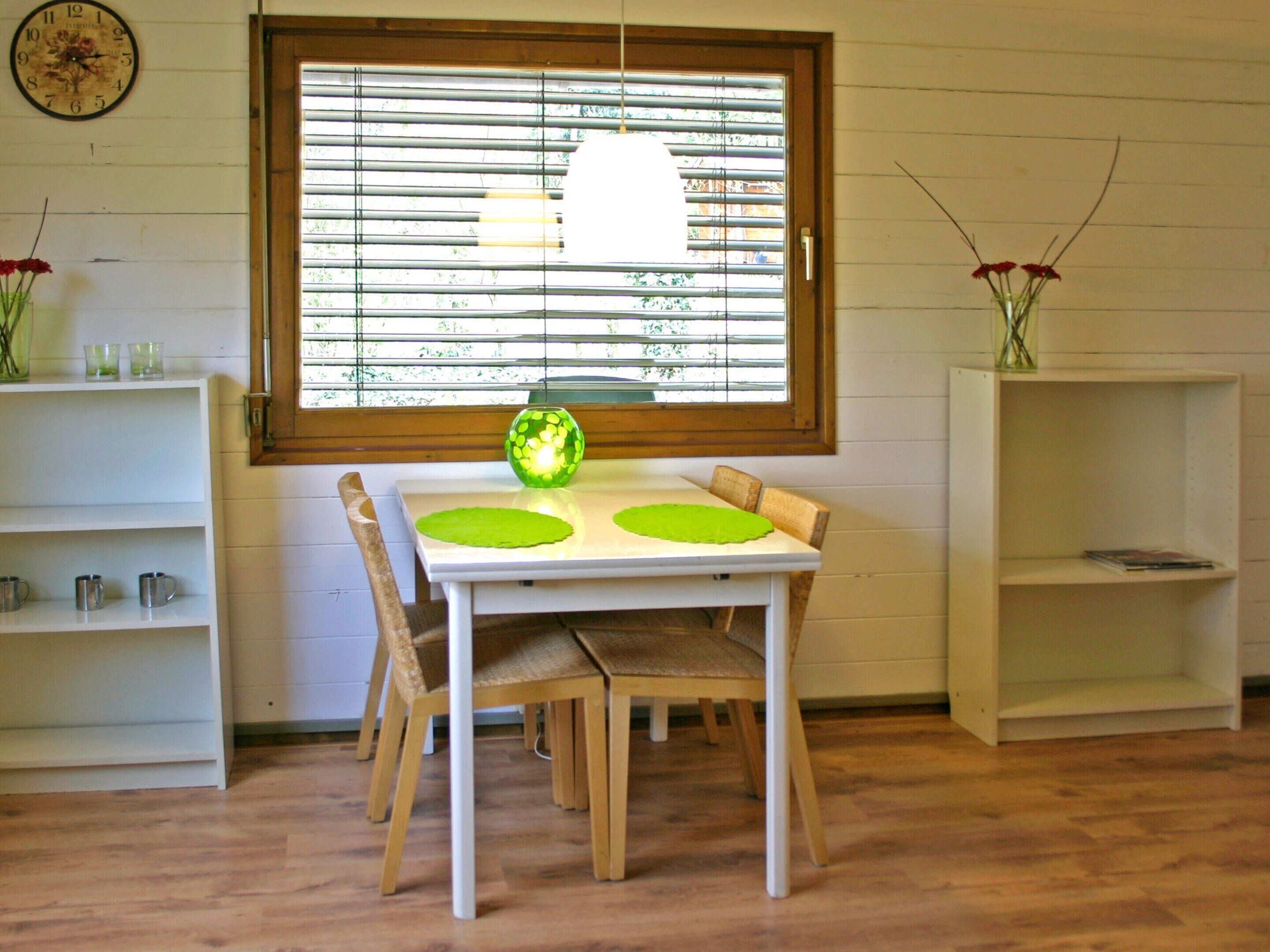 Chalet | Tempat makan