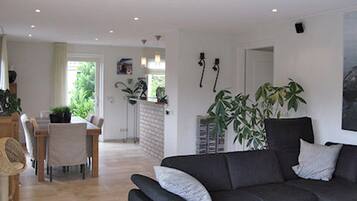 Vila | Ruang keluarga