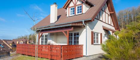 Villa | Exterior