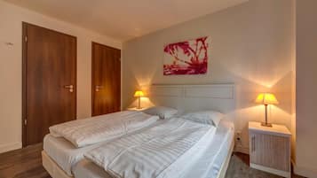 4 bedrooms, individually furnished, bed sheets