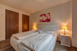 Villa | 4 sovrum, unika möbler och sängkläder