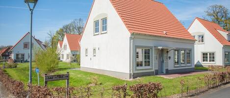 Villa | Exterior