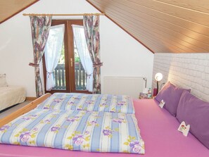 House | 1 bedroom, individually furnished, iron/ironing board - Holiday Home With Sauna Thuringian Forest (Neuhaus am Rennweg)