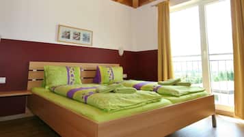 Chalet | 4 bedrooms, individually furnished, bed sheets