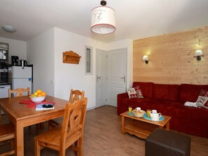 Apartment | Living room - Versatile Apartments in French Alps (Les Deux Alpes)
