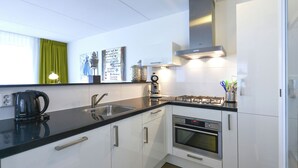 Apartment | Dapur peribadi | Cerek elektrik 