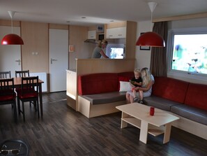 Chalet | Ruang tamu