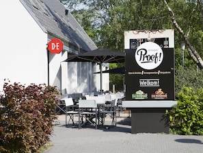 Chalet | Outdoor dining