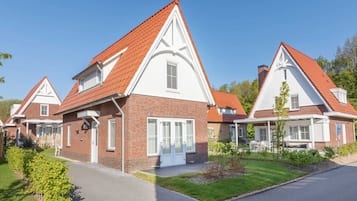 Villa | Exterior