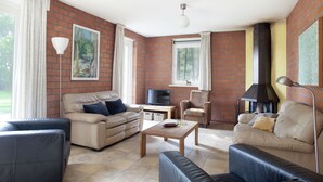 Living room - Amidst Fields, Woods and Sand Dunes (Luyksgestel)