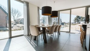 Unclassified image, 5 of 34, button - Luxurious Home With a Beautiful Outdoor Space Near the Beach (Ouddorp)
