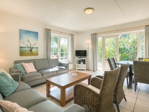 House | Living room