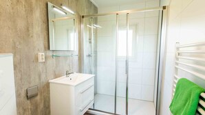 Unclassified image, 4 of 38, button - Luxurious Chalet With Dishwasher, Near Valkenburg (Schin op Geul)