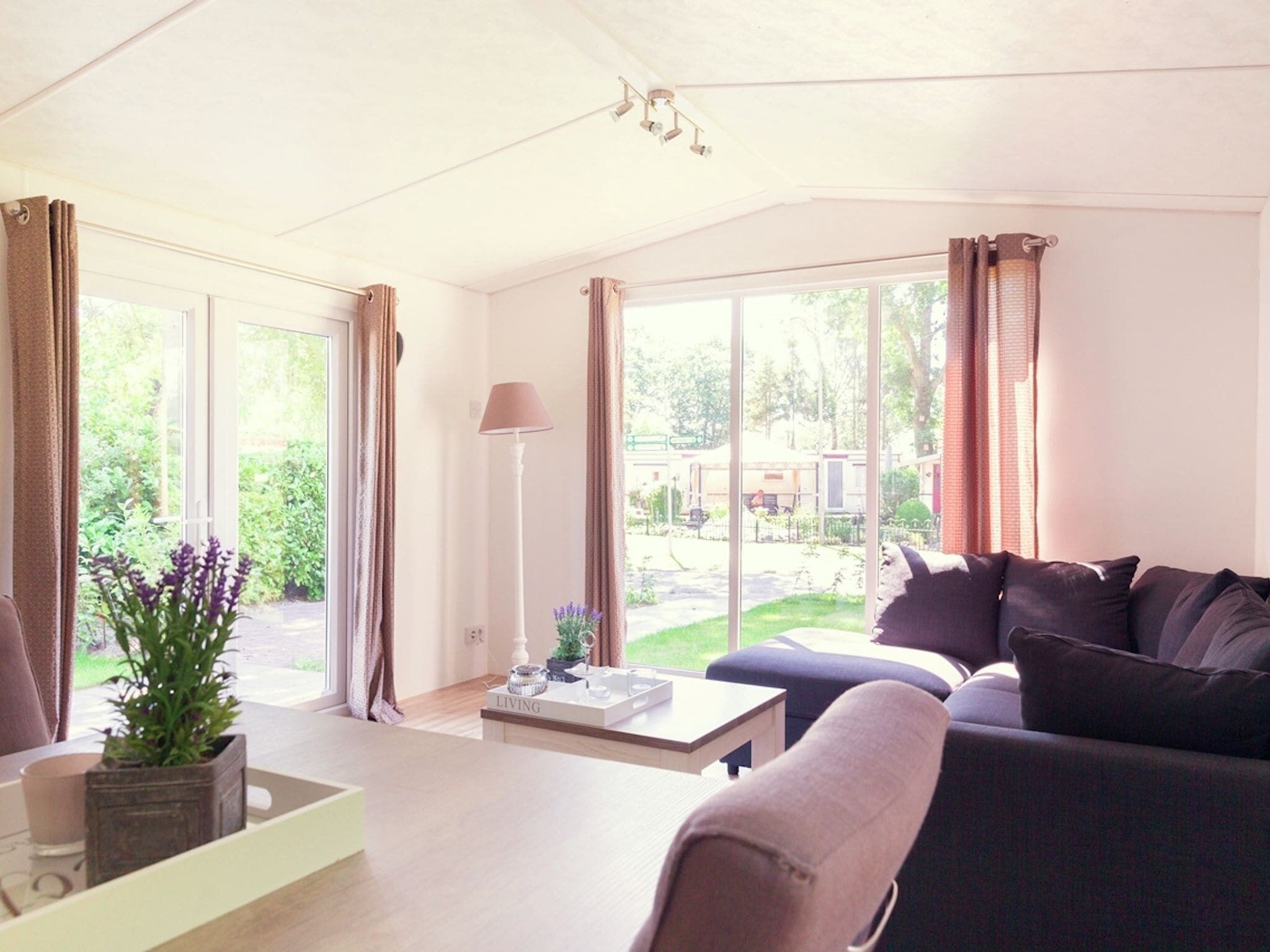 Comfortable Chalet With a Garden in Zuna