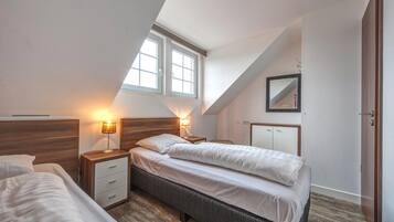 Biệt thự | 6 phòng ngủ, trang bị nội thất với thiết kế riêng biệt, bộ trải giường