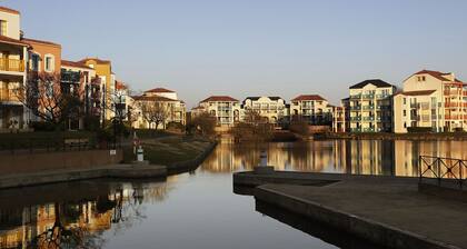 Stylish Holiday Home Located Near a Lake in the Vendée