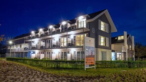Unclassified image, 3 of 23, button - Modern Hotel Suite, a Stone's Throw From the sea on Texel (De Koog)