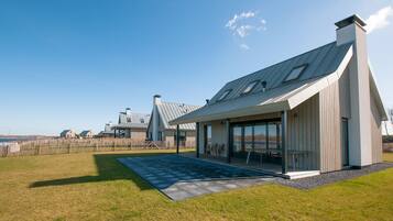 House | Exterior