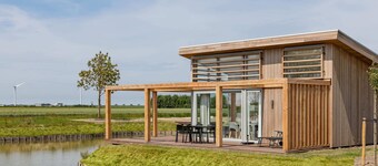 Bungalow in Water Village by the Water