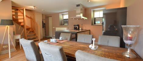 บ้านพัก | ร้านอาหาร