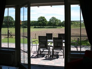 Balcony - Comfy Farmhouse at Overijssel With a Trampoline (Enter)