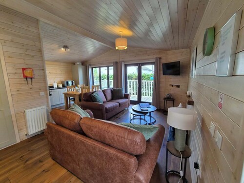Lilybank Lodges - 5 Star Self-Catering