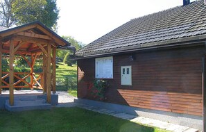 Exterior - 2 bedroom cozy home in Bosiljevo (Bosiljevo)