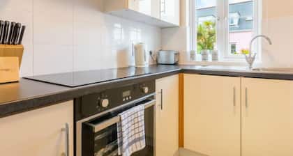 Profitez d'une pause relaxante au 4 * Ellingham Cottages, au bord de falaises et de baies magnifiques