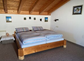 1 habitación, internet y ropa de cama 